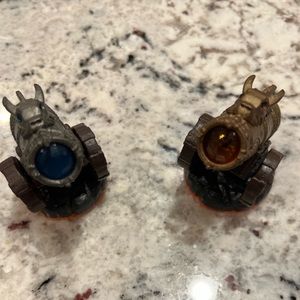 Skylanders - Golden Dragonfire Cannon and Dragonfire Cannon